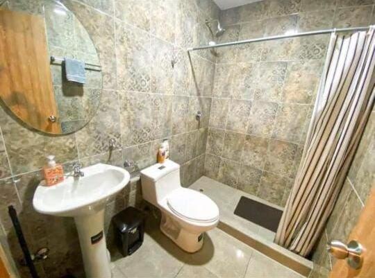 Suites Amobladas Cuenca Centro المظهر الخارجي الصورة